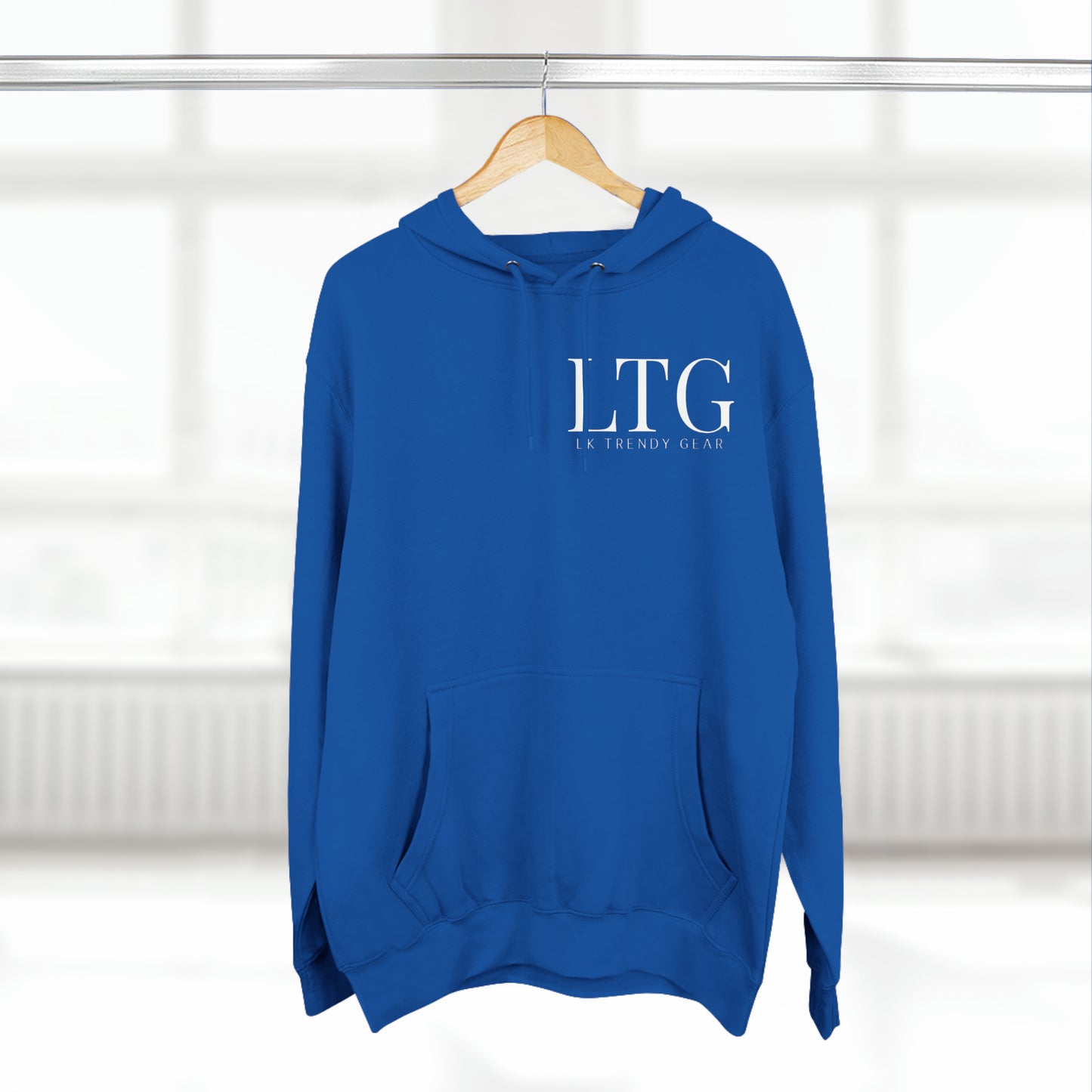 LK trendy Three-Panel Fleece Hoodie with small chest logo